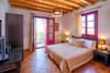 Apartamento Lively Studios At Varos Square