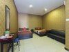 Oyo 439 Night Queen Hotel