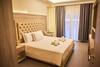 Famissi Eden Hotel