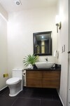 Aparthotel Honey B Suites