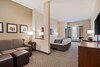 Hotel Comfort Inn And Suites