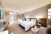 Dqua Hotel And Apartment
