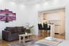 Bright And Spacious Apartment In The City Center!