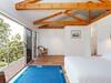 Unit 1 44 Danalene Pde Fantastic Waterfront Property With Air Con