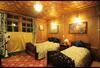 Yadgaar Houseboats