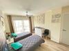 Modern 1 Bedroom Seaside Apartment With Pool