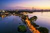 Luxury 2brs Apartment?lakeside?bigbalcony?fullfacilities?hottub