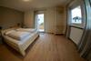 Apartamento Haus Mit 6 Schlafzimmer, Pool Und Gro�em Garten