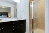 Delightful Pet Friendly Home In Great Location! Townhouse