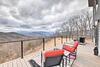 Scenic Hillside Cabin In Sylva With Hot Tub!
