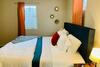 Lower Mable Unit, Denver New Kitchen & 2 King Beds