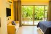 Apartamento Qavi - Flat Na Rua Principal Com Vista Jardim