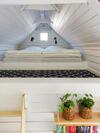 Centralt Och Havsn�ra! Stuga I Lugnt Villomr�de