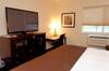 Hotel Boulders Inn & Suites