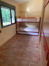 Fant�stica Vivienda Con Amplio Jard�n Y Piscina