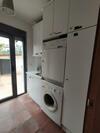 Fant�stica Vivienda Con Amplio Jard�n Y Piscina