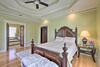 Southern-style Home In East Point With Deck!