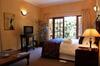 Hostal Village Green Guest House