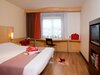 Hotel Ibis Heroes Square