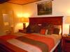 Two-bedroom Plus Den Premier Unit #13 By Escape For All Seasons