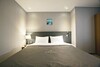 Gnb Hotel