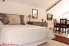 Buckhouse Elegant Village Apartment